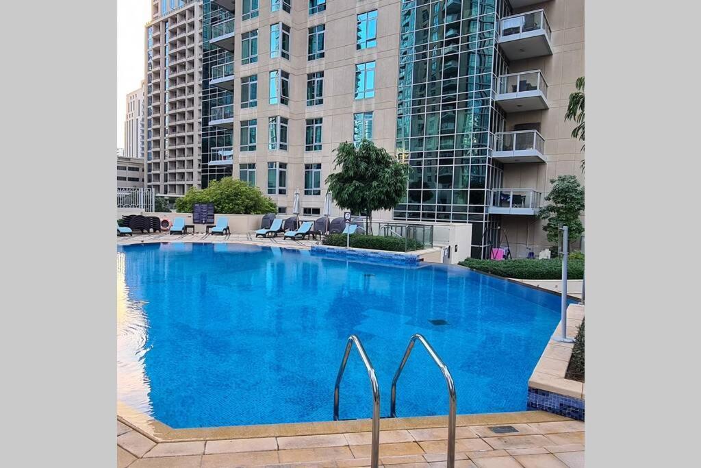 First Class 2Br With Full Burj Khalifa And Fountain View Dubai Exterior photo